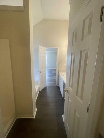 6469 Brenda Ann Drive, Lithonia, GA 30058