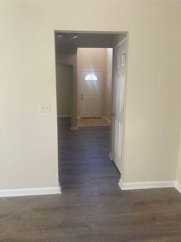 6469 Brenda Ann Drive, Lithonia, GA 30058