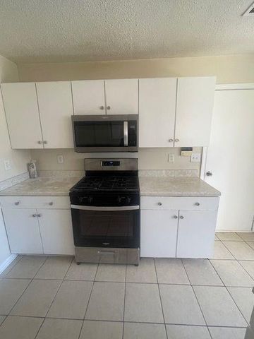 6469 Brenda Ann Drive, Lithonia, GA 30058