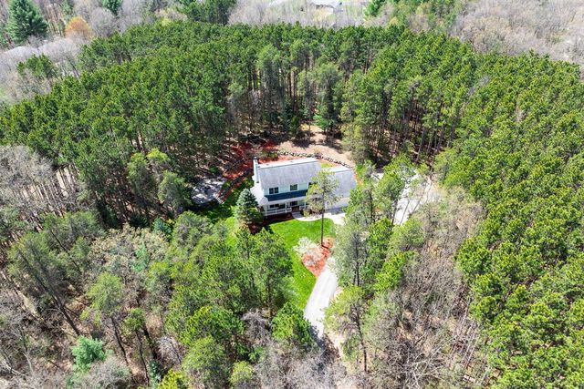 4530 Summit Forest Drive, Rockford, MI 49341