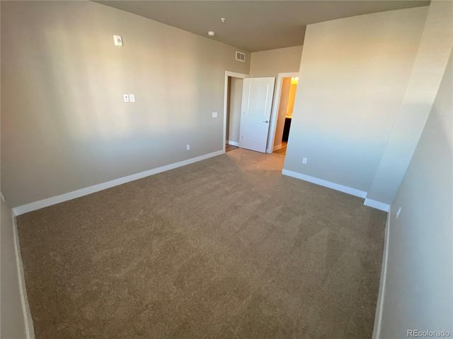 14351 E Tennessee Avenue 201, Aurora, CO 80012