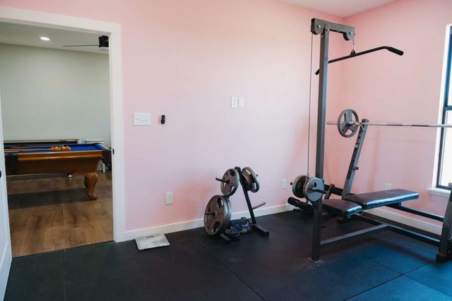 1097 Oak Knoll Lane, Elm Mott, TX 76640