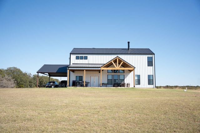 1097 Oak Knoll Lane, Elm Mott, TX 76640