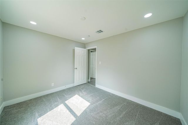 5718 Cherry, Houston, TX 77026