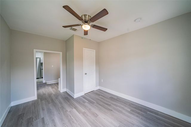 5718 Cherry, Houston, TX 77026