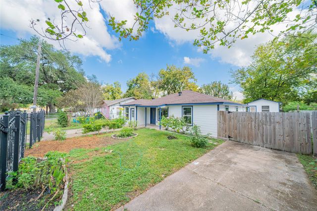 5718 Cherry, Houston, TX 77026