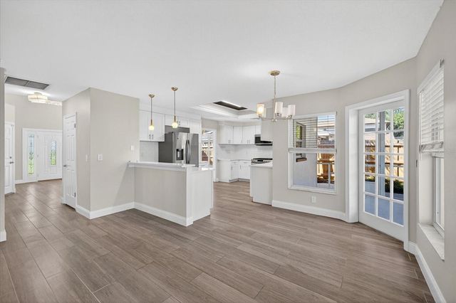 4207 W TACON STREET, Tampa, FL 33629