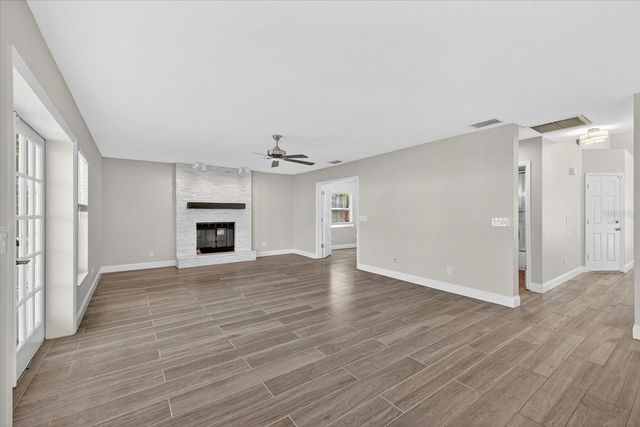 4207 W TACON STREET, Tampa, FL 33629