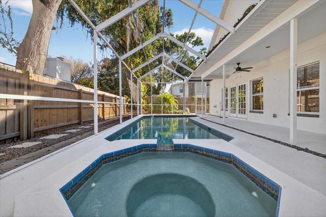 4207 W TACON STREET, Tampa, FL 33629