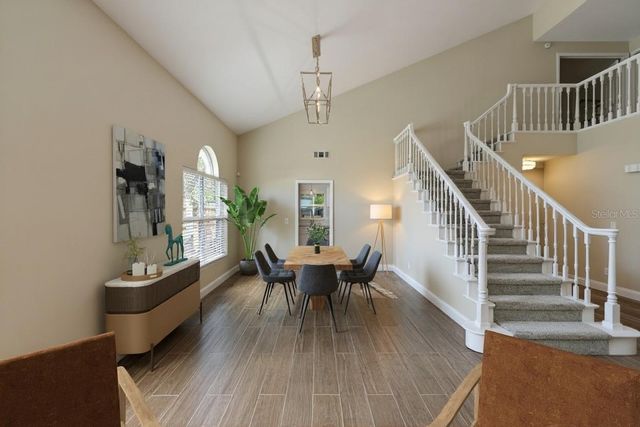 4207 W TACON STREET, Tampa, FL 33629