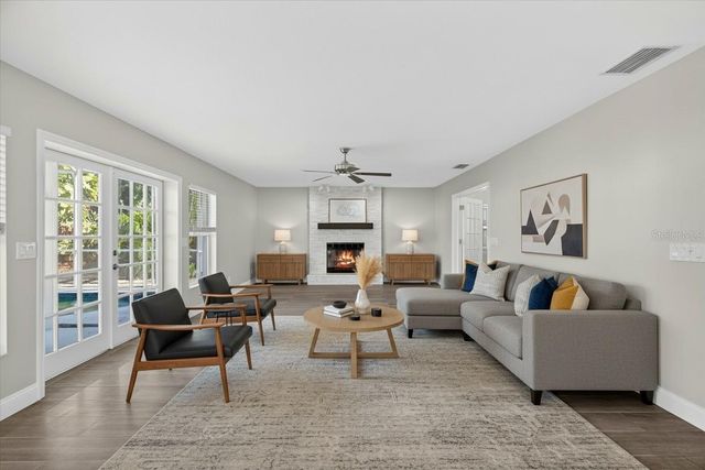 4207 W TACON STREET, Tampa, FL 33629