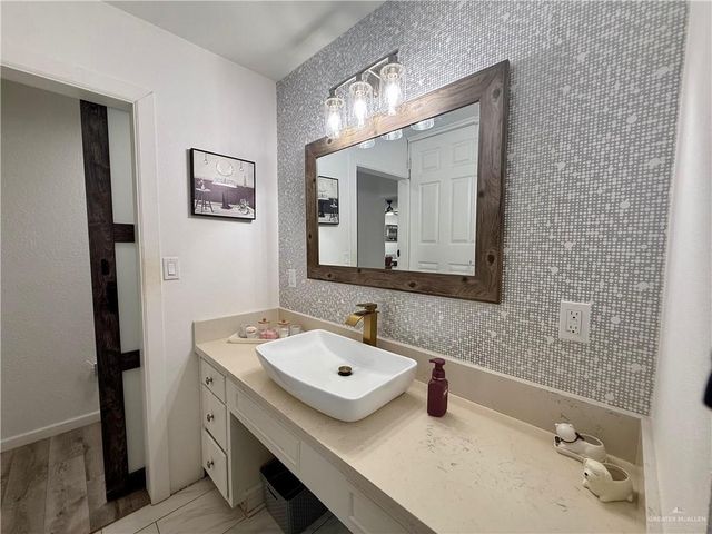 1205 Elm Street, Mission, TX 78572