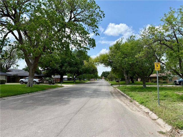 1205 Elm Street, Mission, TX 78572