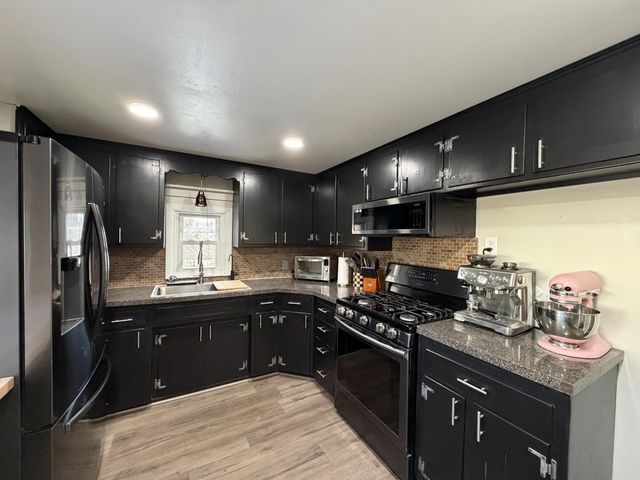 413 Fremont Street, Anoka, MN 55303