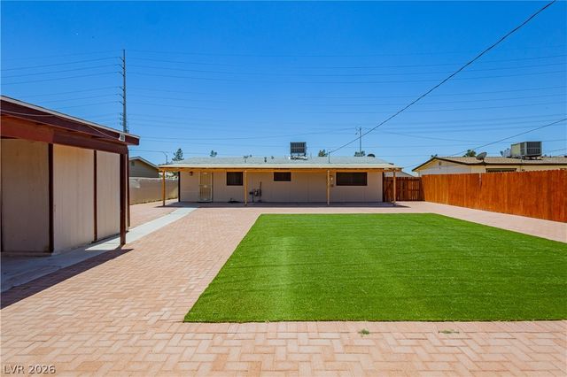 1904 West Carey Avenue, North Las Vegas, NV 89032