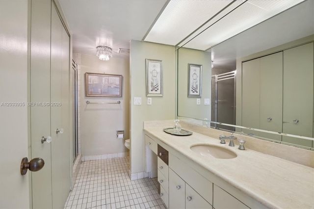 19707 Turnberry Way 20H, Aventura, FL 33180