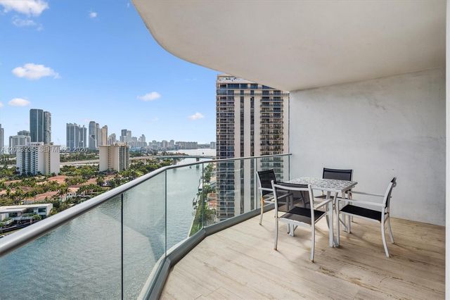 19707 Turnberry Way 20H, Aventura, FL 33180