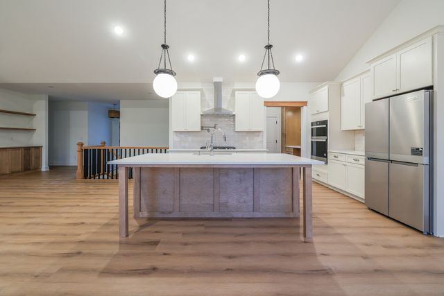 1823 Constitution Street, Sycamore, IL 60178