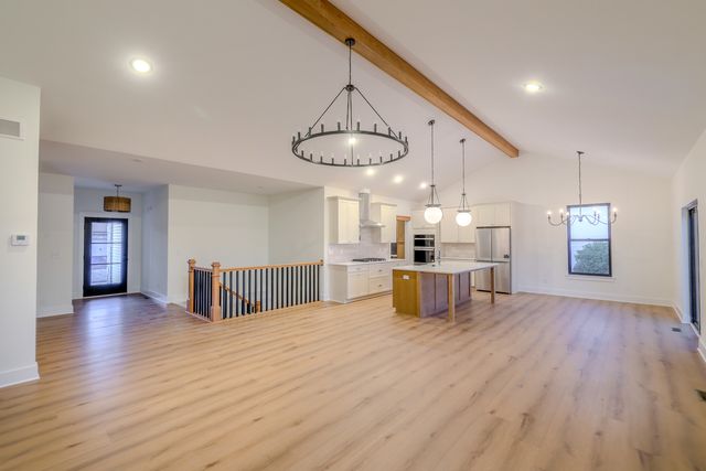 1823 Constitution Street, Sycamore, IL 60178