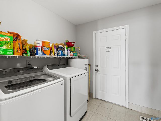 131 Amberwood Drive, Harvest, AL 35749