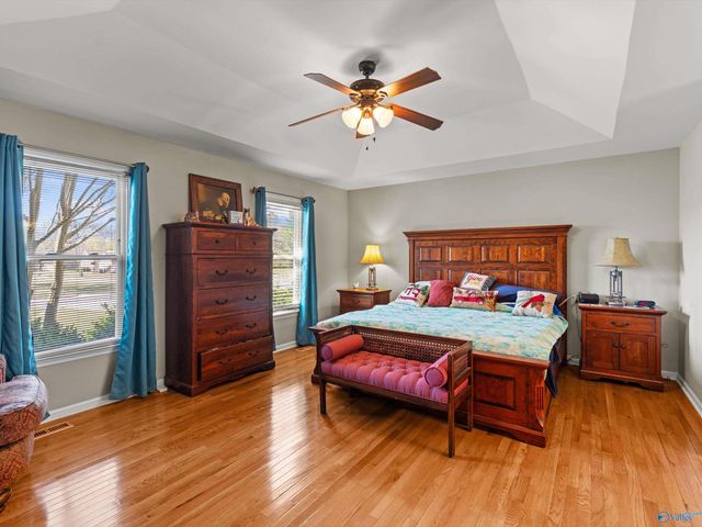 131 Amberwood Drive, Harvest, AL 35749