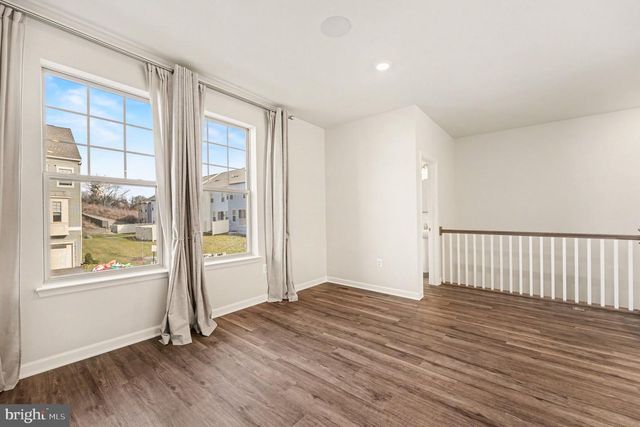 1211 CREEK BANK DR, Stafford, VA 22554