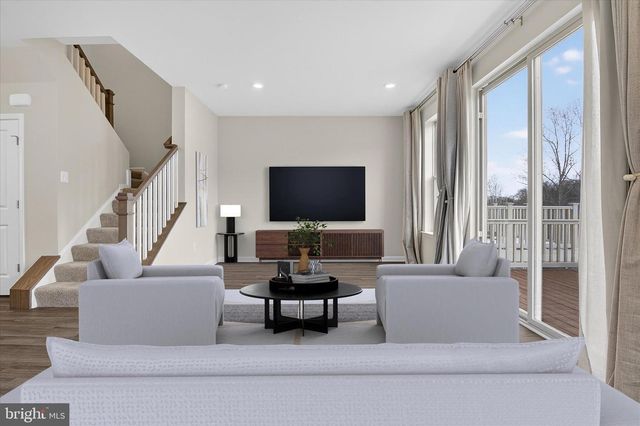 1211 CREEK BANK DR, Stafford, VA 22554