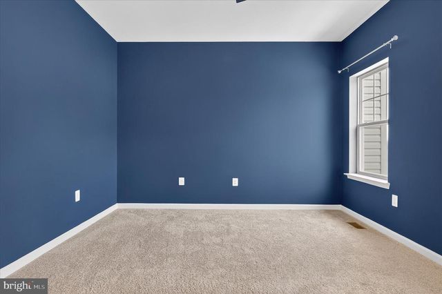 1211 CREEK BANK DR, Stafford, VA 22554