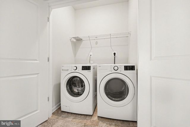 1211 CREEK BANK DR, Stafford, VA 22554