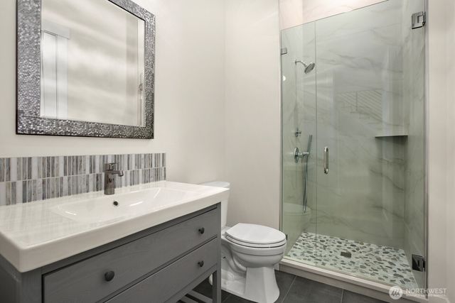 9929 228th Place SE, Woodinville, WA 98077