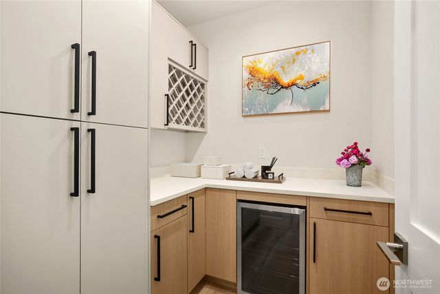 9929 228th Place SE, Woodinville, WA 98077