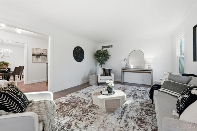 7197 Braemer Lane, West Chester, OH 45069