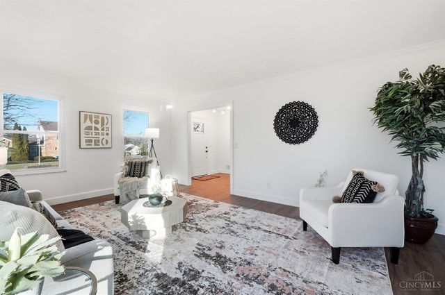 7197 Braemer Lane, West Chester, OH 45069