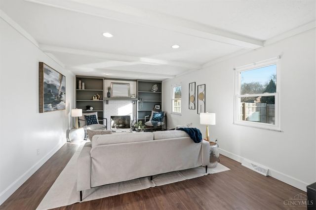 7197 Braemer Lane, West Chester, OH 45069