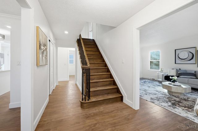 7197 Braemer Lane, West Chester, OH 45069