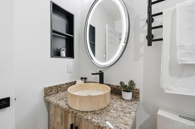 7197 Braemer Lane, West Chester, OH 45069