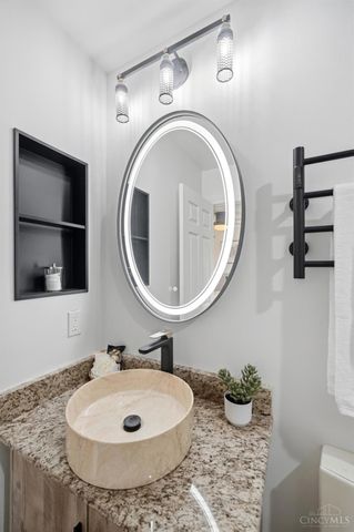 7197 Braemer Lane, West Chester, OH 45069