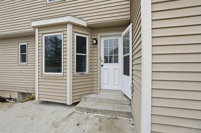 7197 Braemer Lane, West Chester, OH 45069