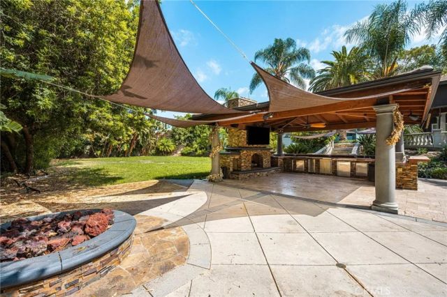 101 S Belleza, Anaheim Hills, CA 92807