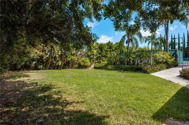 101 S Belleza, Anaheim Hills, CA 92807