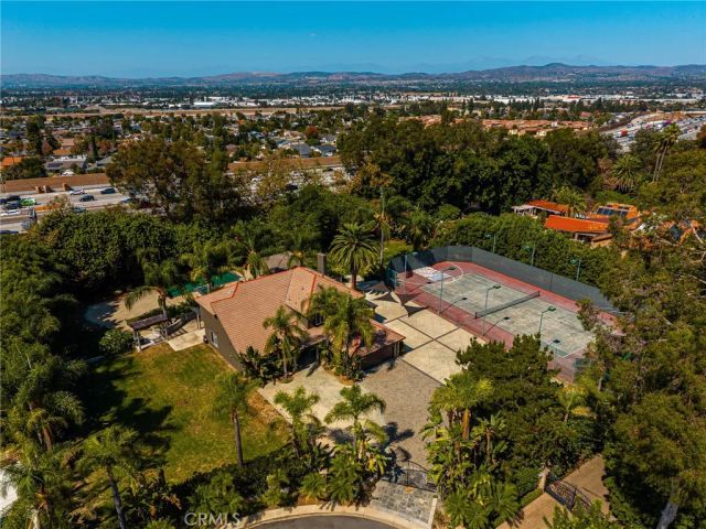 101 S Belleza, Anaheim Hills, CA 92807
