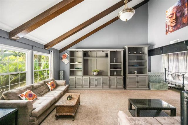 101 S Belleza, Anaheim Hills, CA 92807