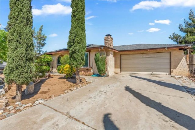 16230 Rodeo Street, Hesperia, CA 92345