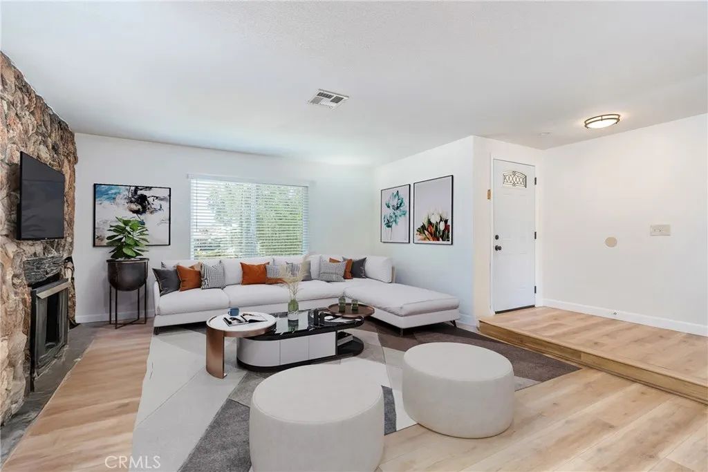 16230 Rodeo Street, Hesperia, CA 92345