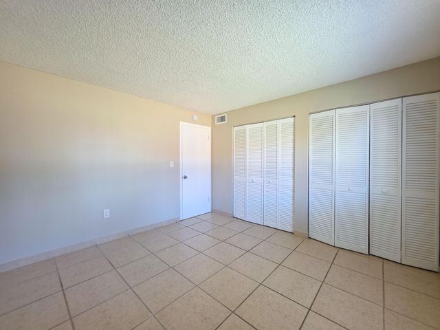 6100 Forest Hill Boulevard 109, West Palm Beach, FL 33415