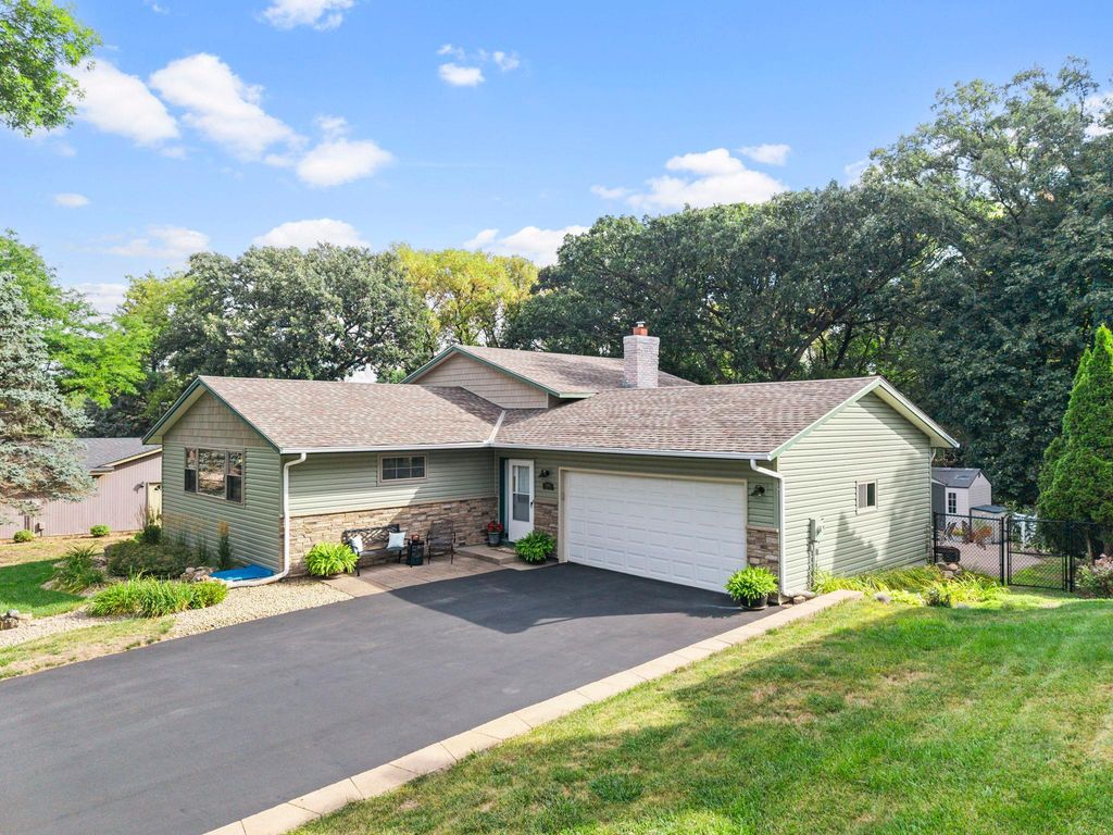 13405 Walnut Drive, Burnsville, MN 55337 — exterior