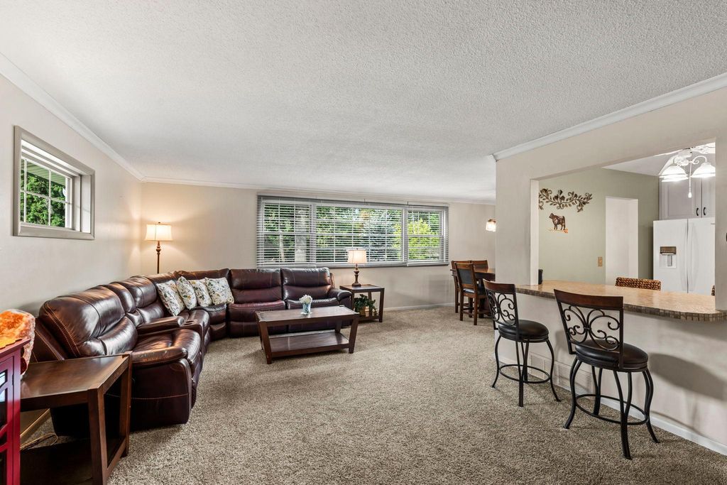 13405 Walnut Drive, Burnsville, MN 55337 — photo 4