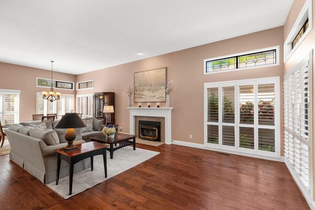 2438 Central Park Dr, Lodi, CA 95242