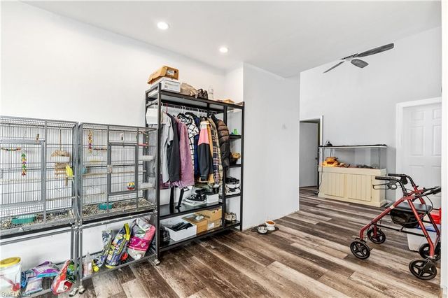 906 NE 2nd AVE, Cape Coral, FL 33909