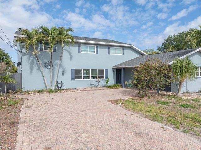 906 NE 2nd AVE, Cape Coral, FL 33909